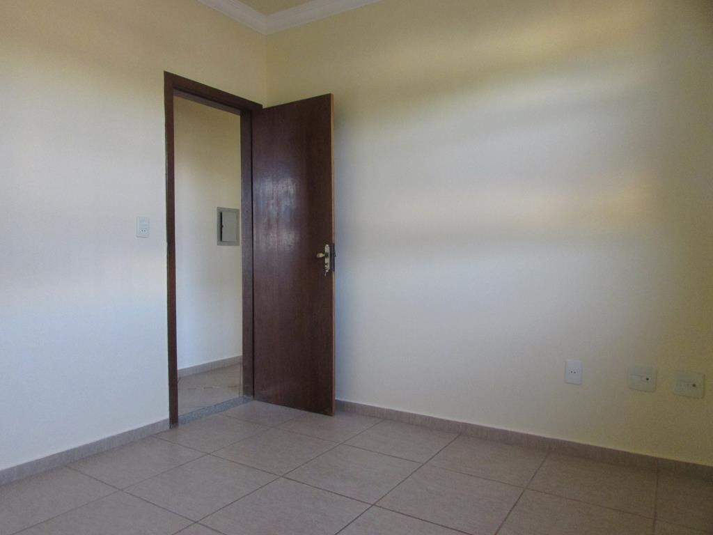 Apartamento para aluguel no Esplanada: Apartamento para alugar, Esplanada - Divinópolis/MG